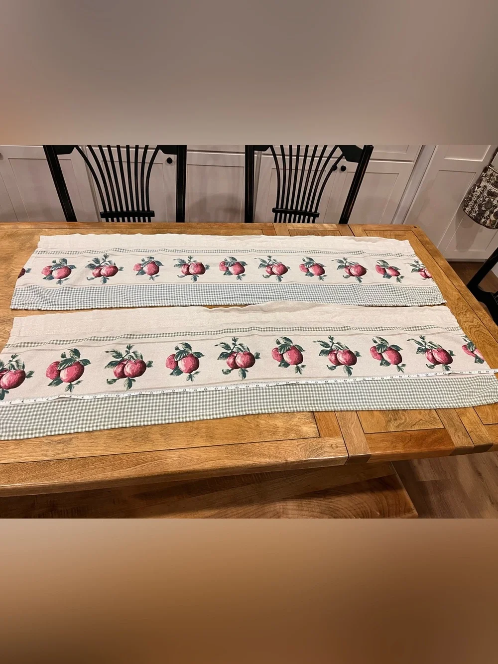 4 Piece 1990s Gingham Apple Curtain Set